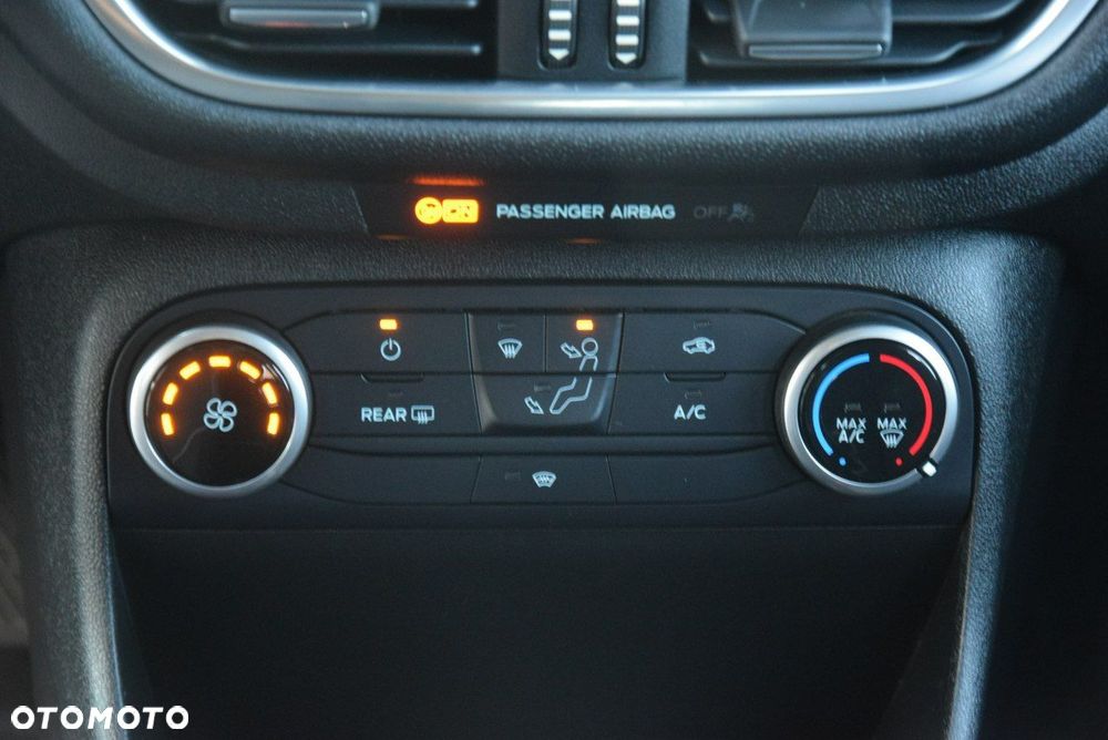 Ford Fiesta 1.1 S&S TREND - 30