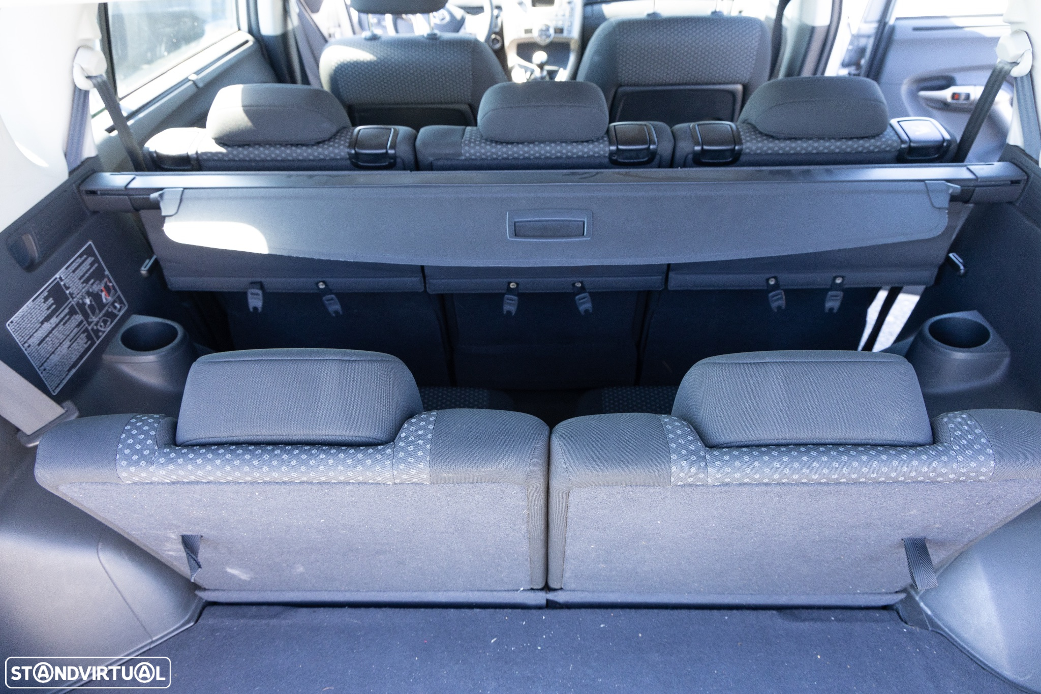 Toyota Verso 2.0 D-4D Energy - 19