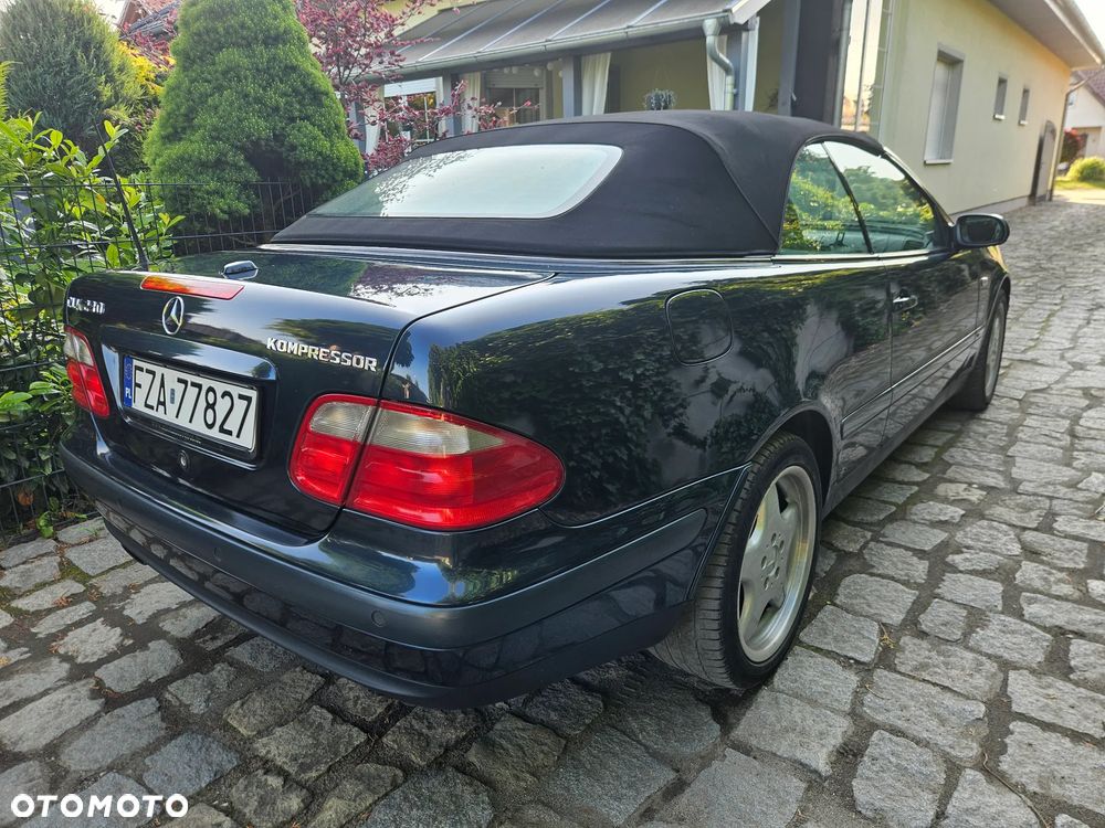 Mercedes-Benz CLK - 5