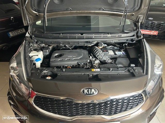 Kia Carens 1.7 CRDi ISG TX - 13