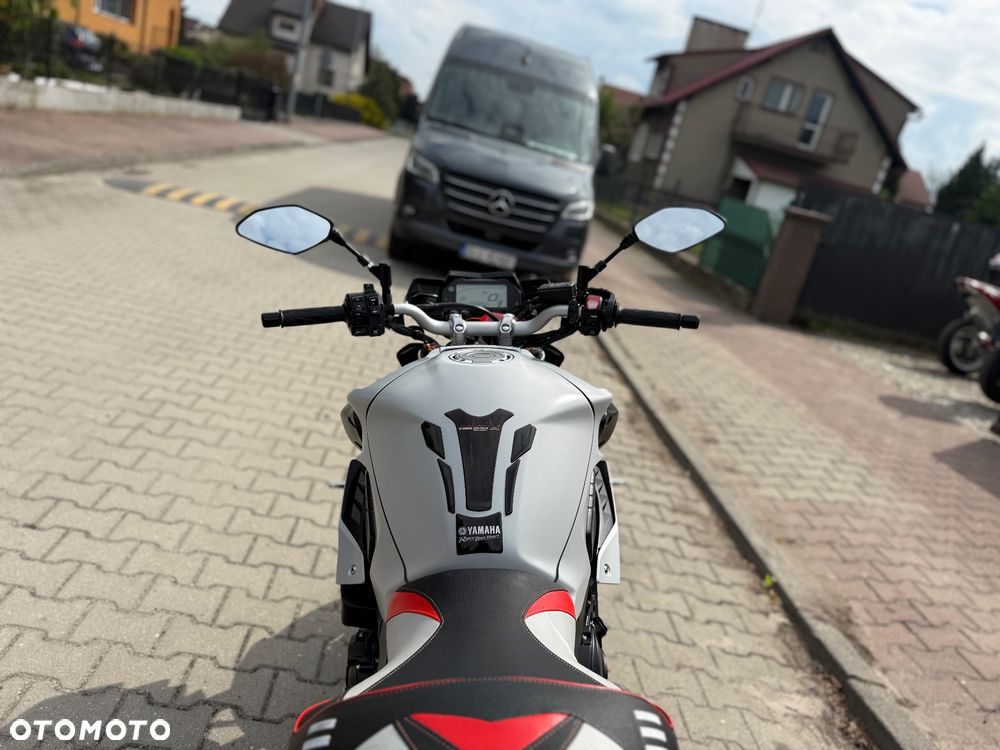Yamaha MT - 20