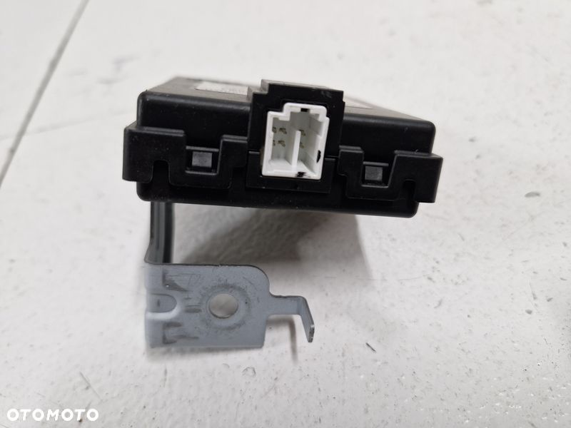kia soul ii 2 1.6 gdi moduł sterownik ciśnienia opon tpms 95800-b2100 - 4