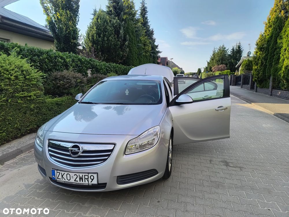 Opel Insignia - 18