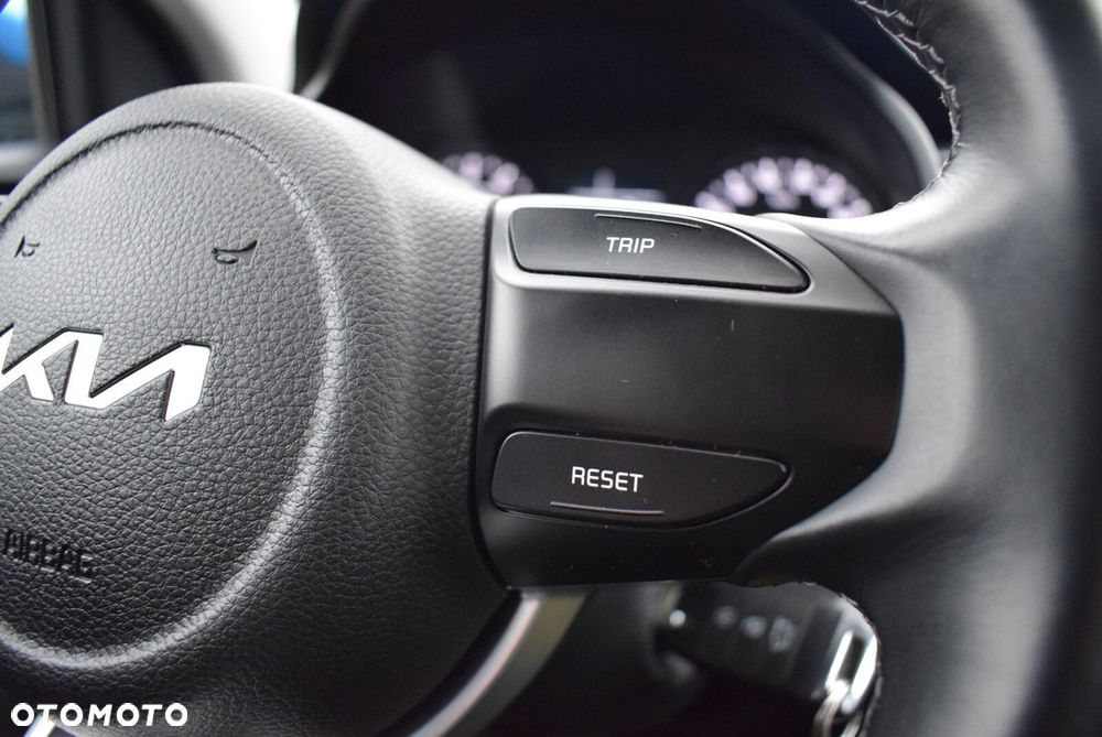 Kia Rio 1.2 M - 24