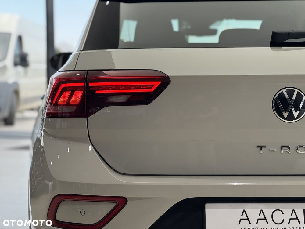 Volkswagen T-Roc - 38