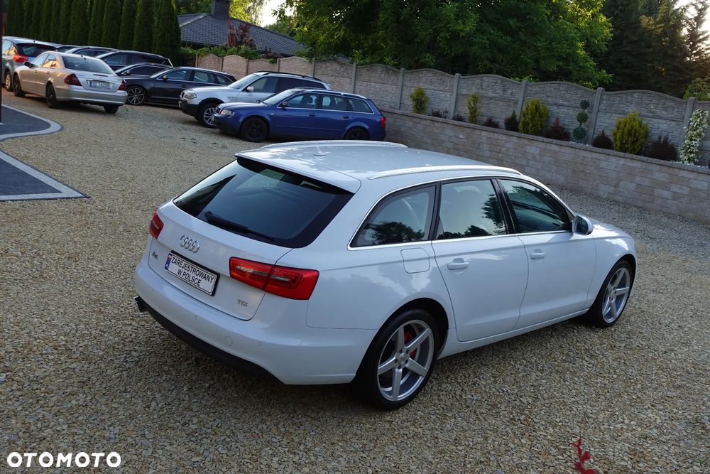 Audi A6 Avant - 13