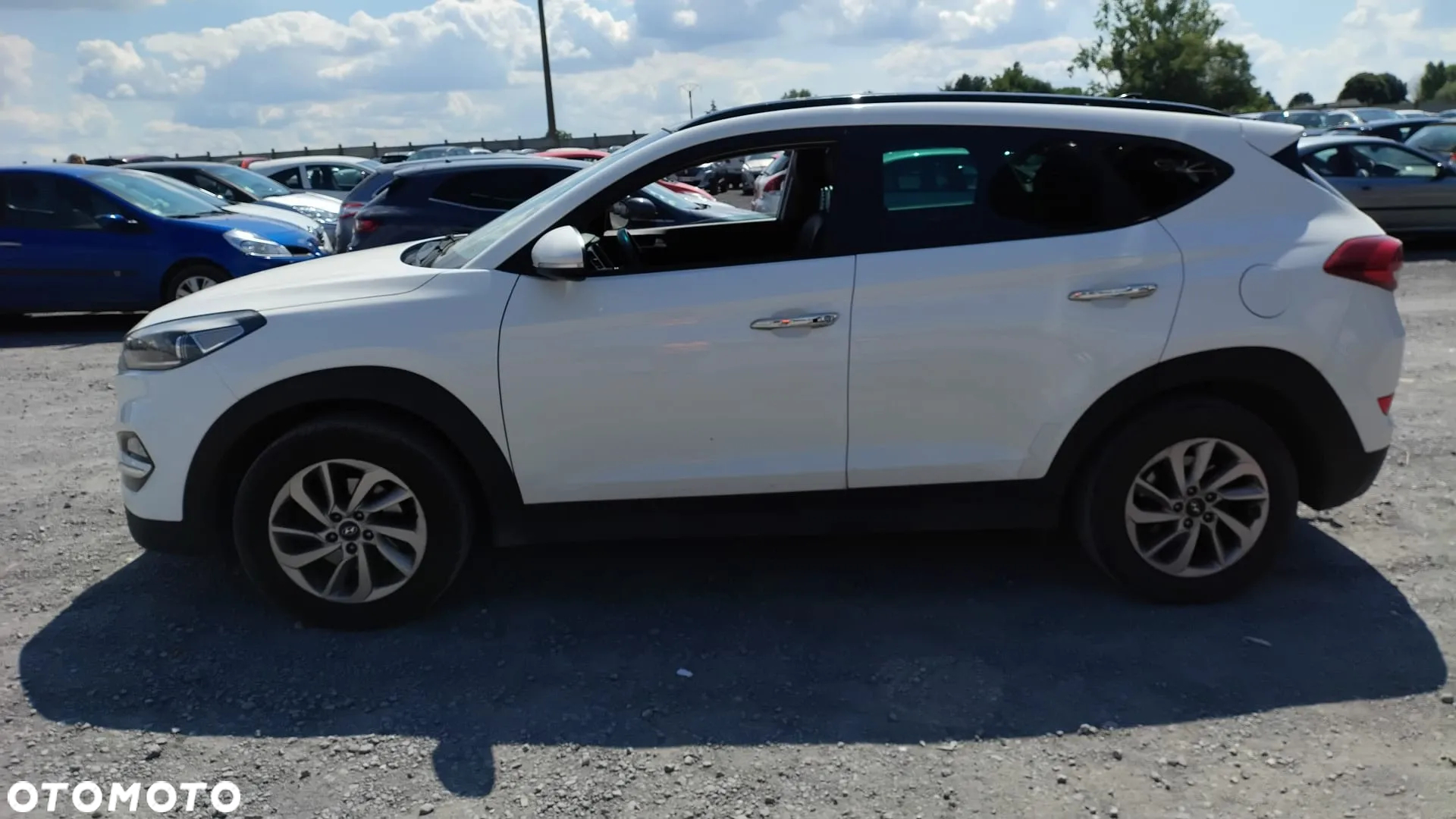 Hyundai Tucson blue 1.7 CRDi 2WD Advantage - 2