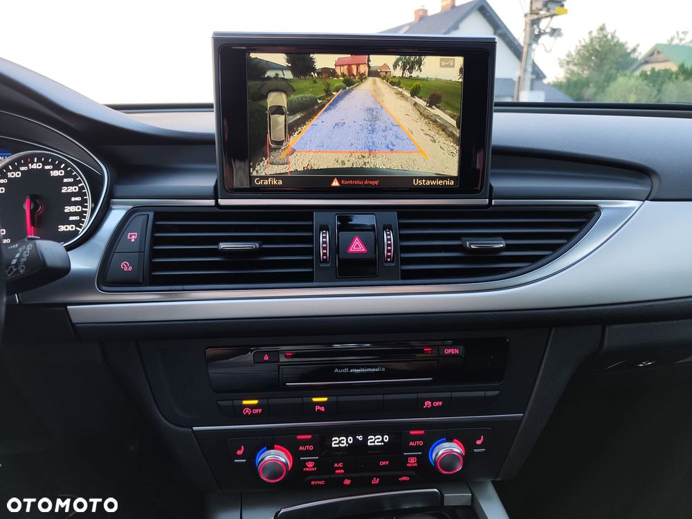 Audi A6 Avant - 16