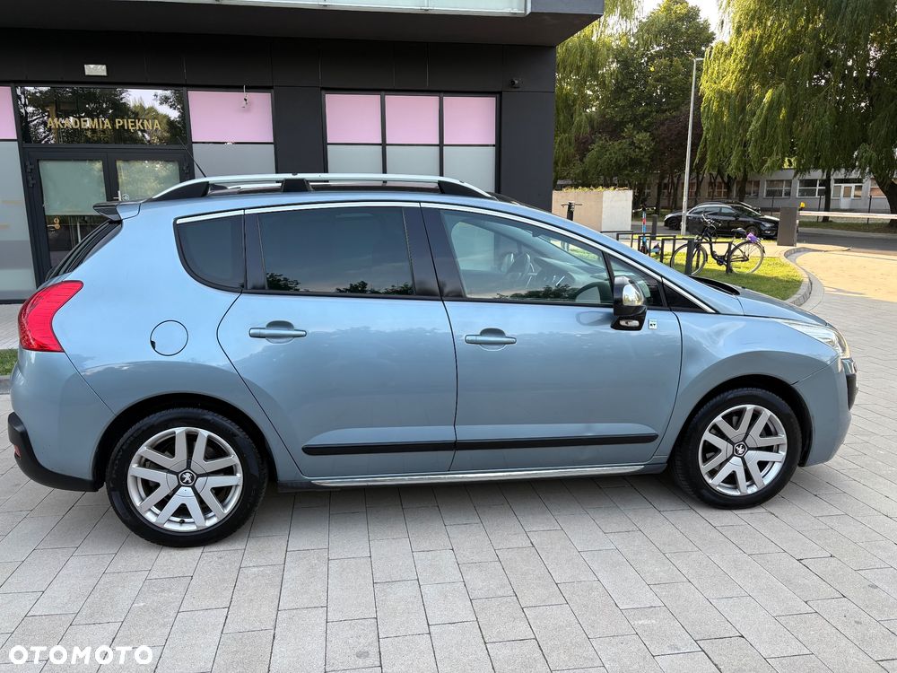 Peugeot 3008 Hybrid4 - 6