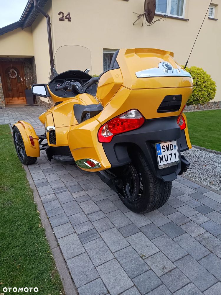 Can-Am Spyder - 5