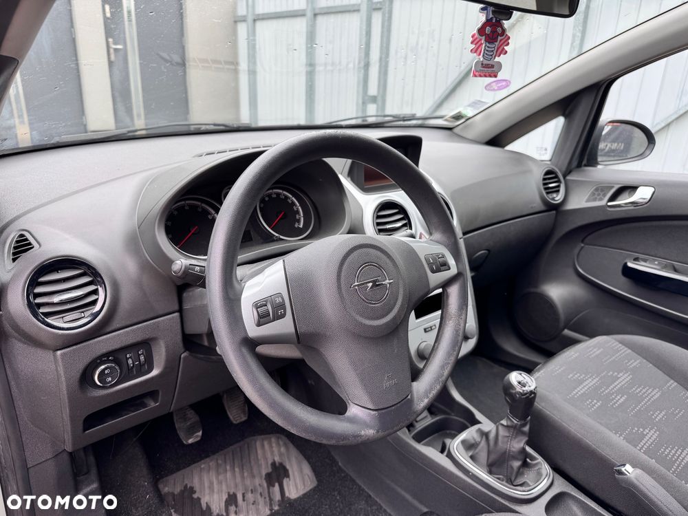 Opel Corsa - 9
