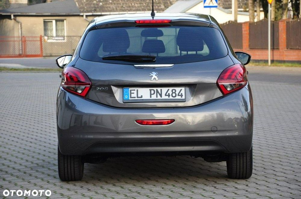 Peugeot 208 PureTech 82 Stop & Start Signature - 9