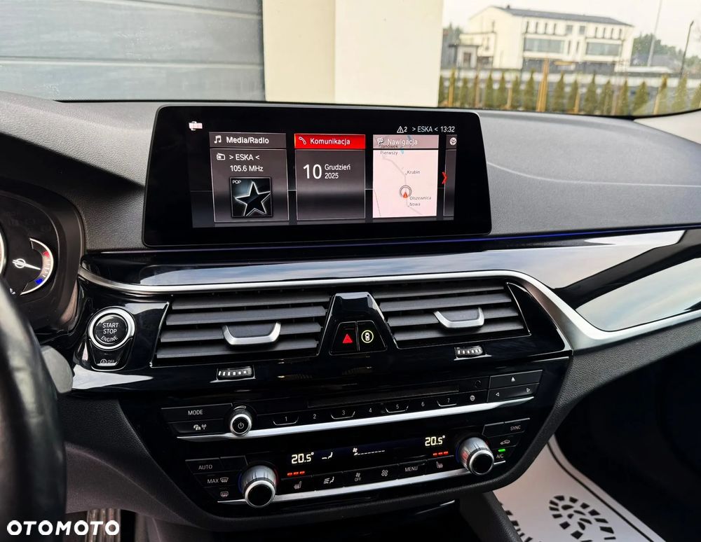 BMW Seria 5 520d M Sport Edition - 15