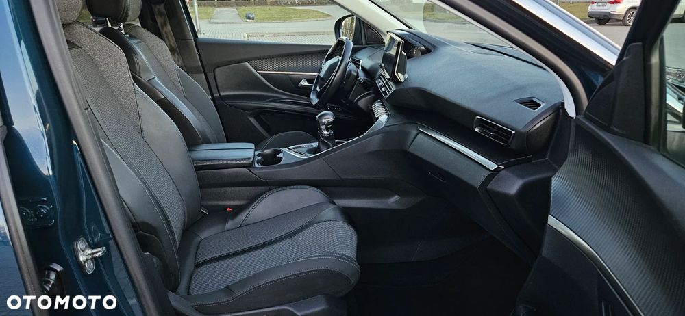 Peugeot 5008 BlueHDI 130 Allure Business-Paket - 11