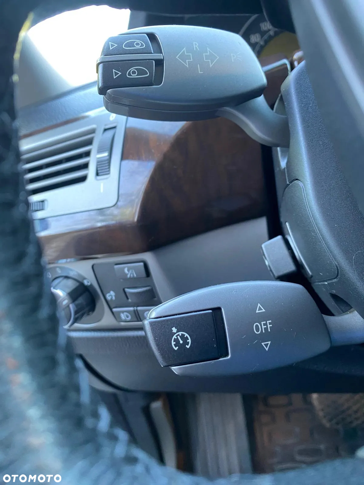 BMW Seria 7 745d - 20