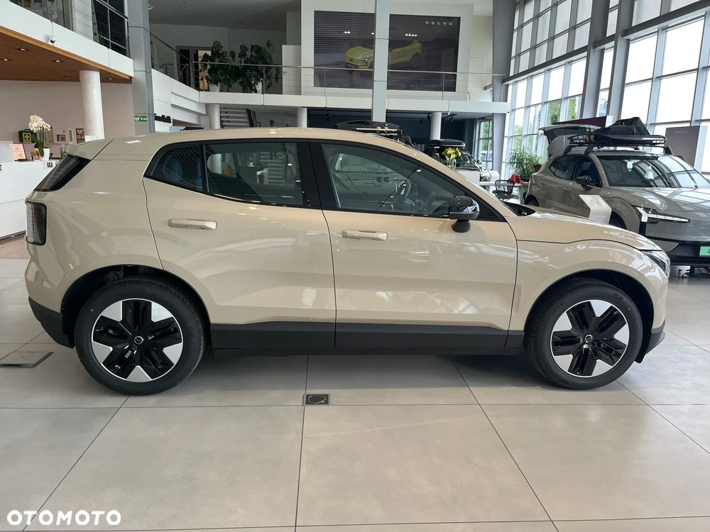 Volvo EX30 51kWh Single Motor Plus - 8