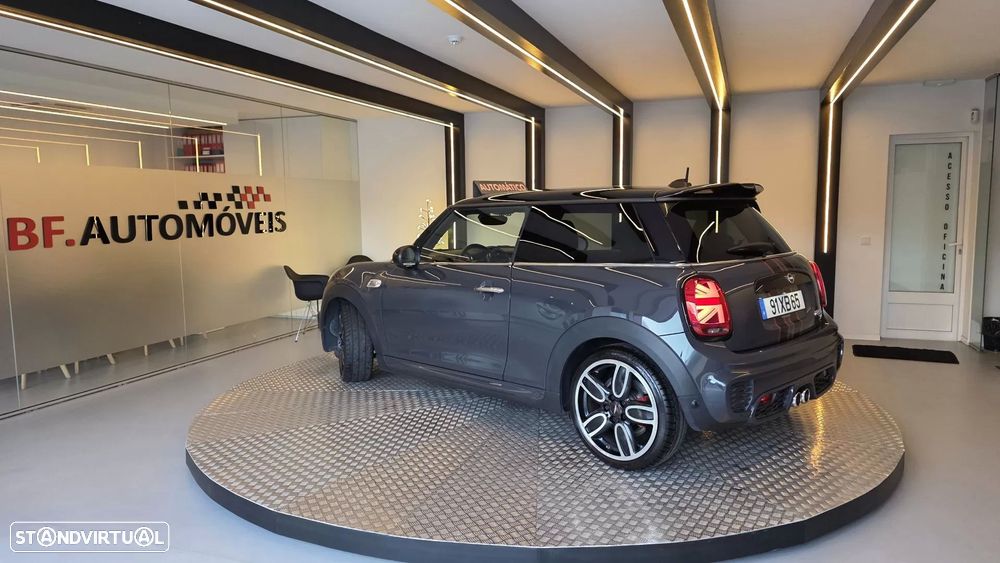 MINI 3 Portas Cooper SD Auto Desportiva - 3