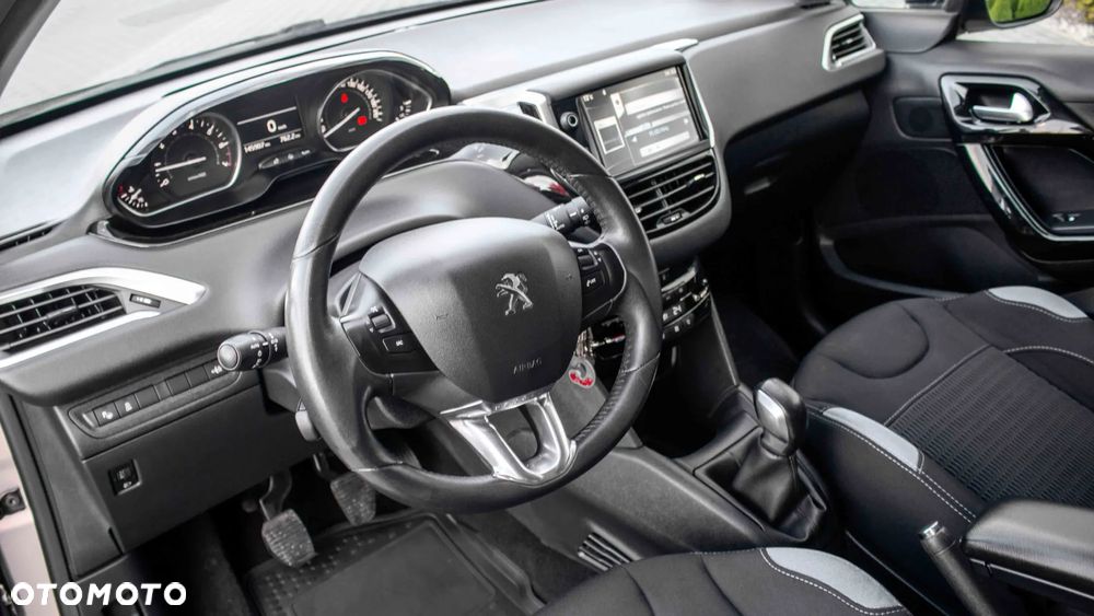 Peugeot 208 1.2 VTi Business Line - 13