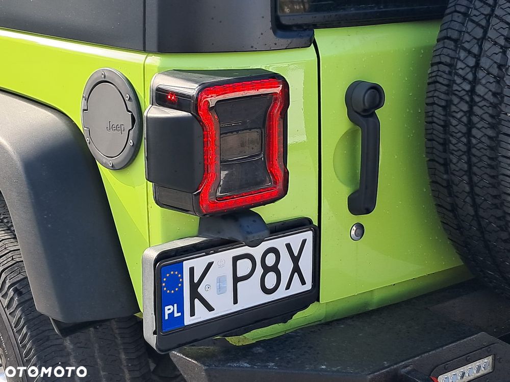 Jeep Wrangler 3.6 Sahara - 30