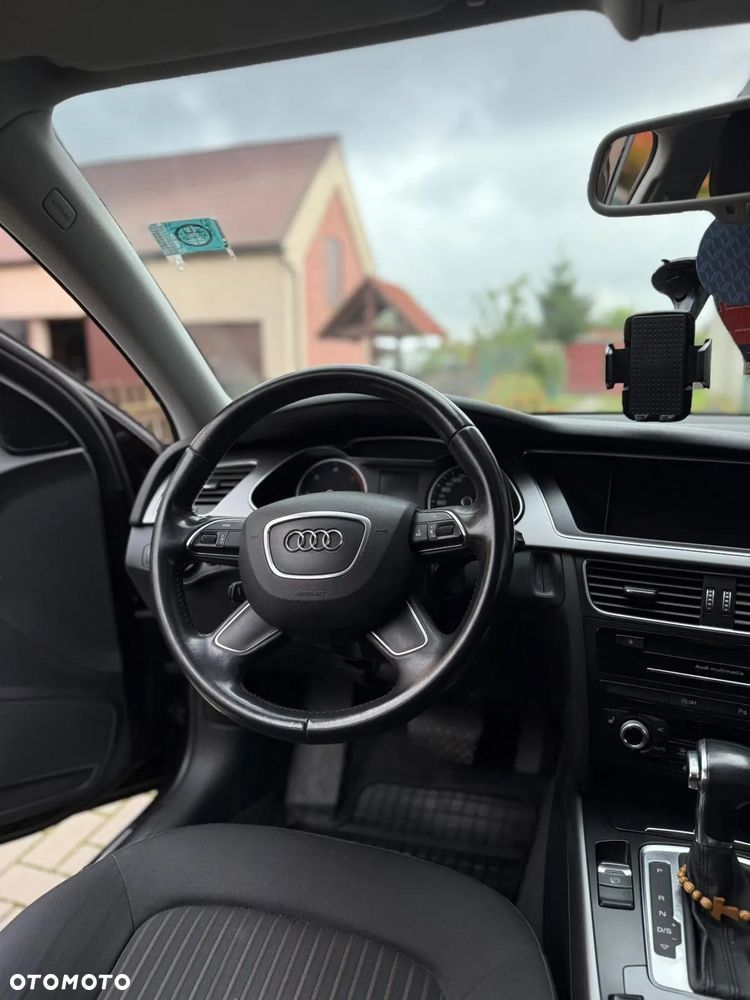 Audi A4 - 4