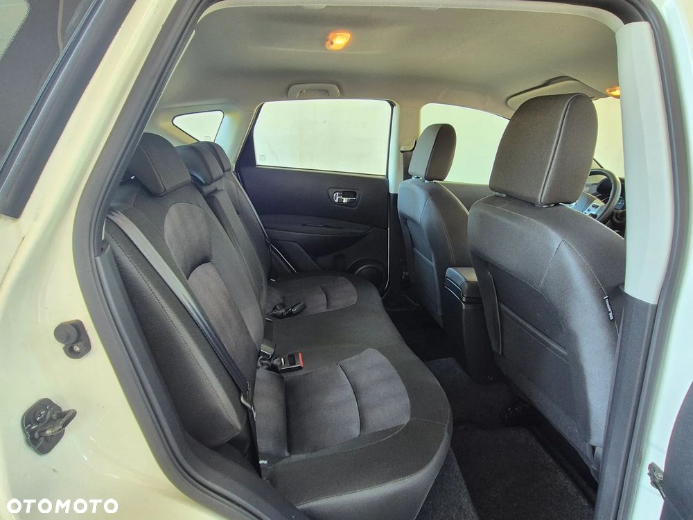 Nissan Qashqai - 16