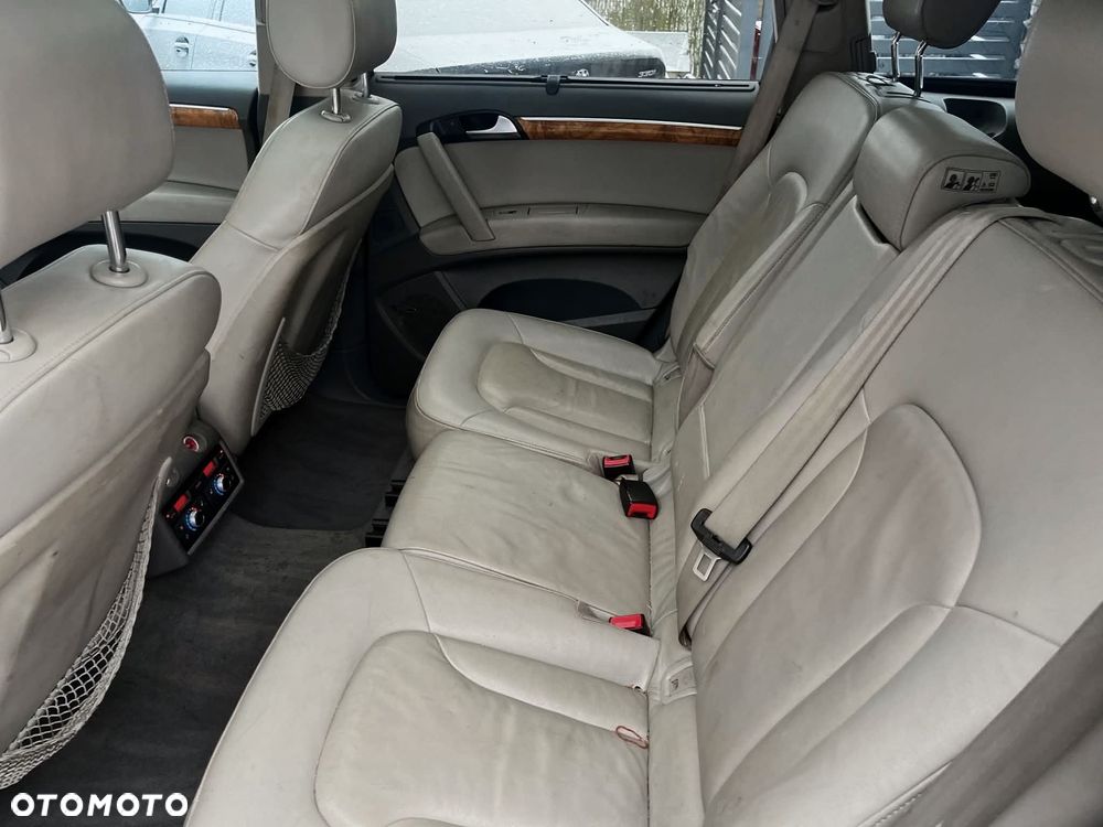Audi Q7 3.0 TDI DPF clean quattro tiptronic - 16