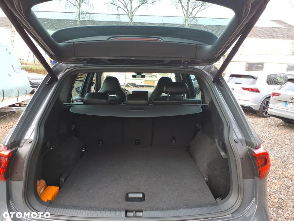 Seat Tarraco 2.0 TSI 4Drive DSG OPF FR - 13