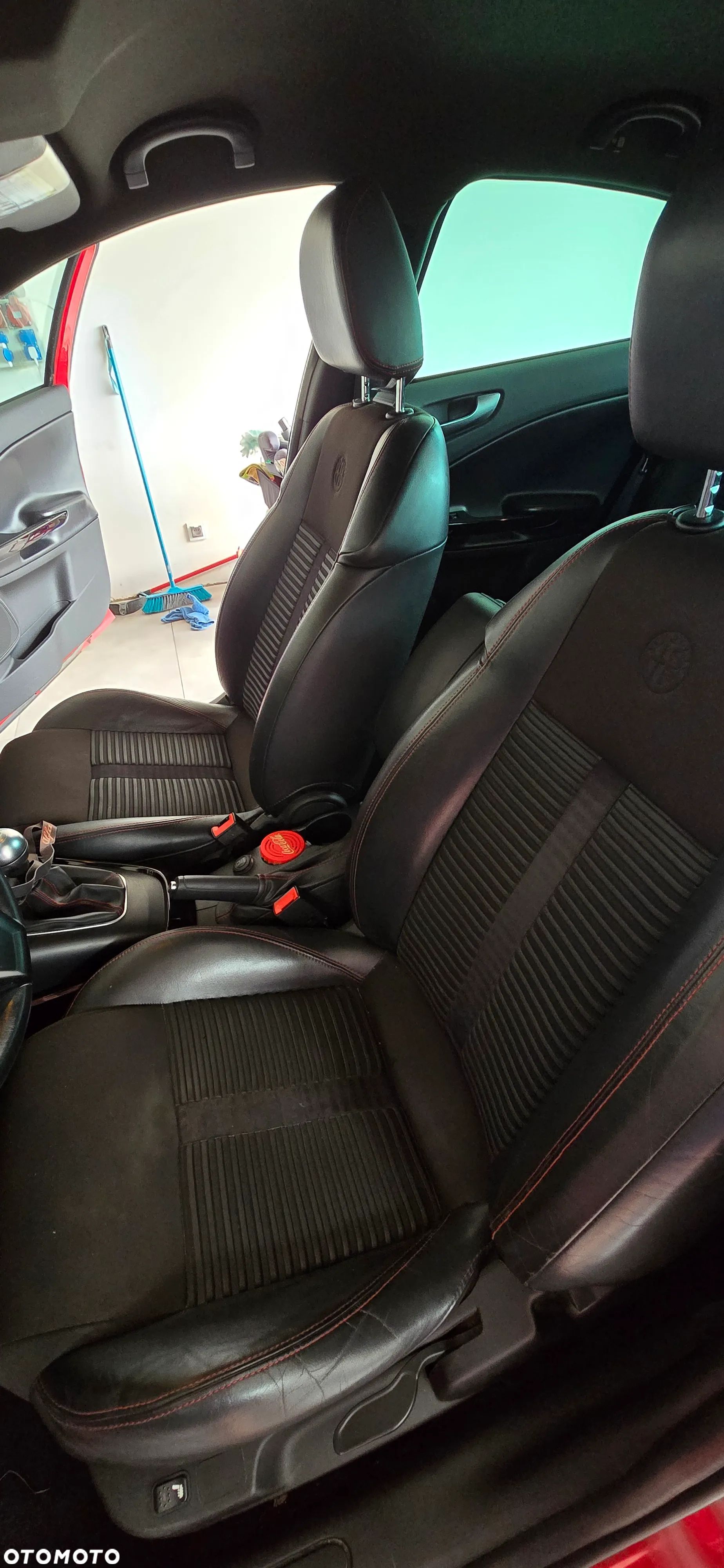 Alfa Romeo Giulietta 1.8 TBi 16V Quadrifoglio Verde - 12