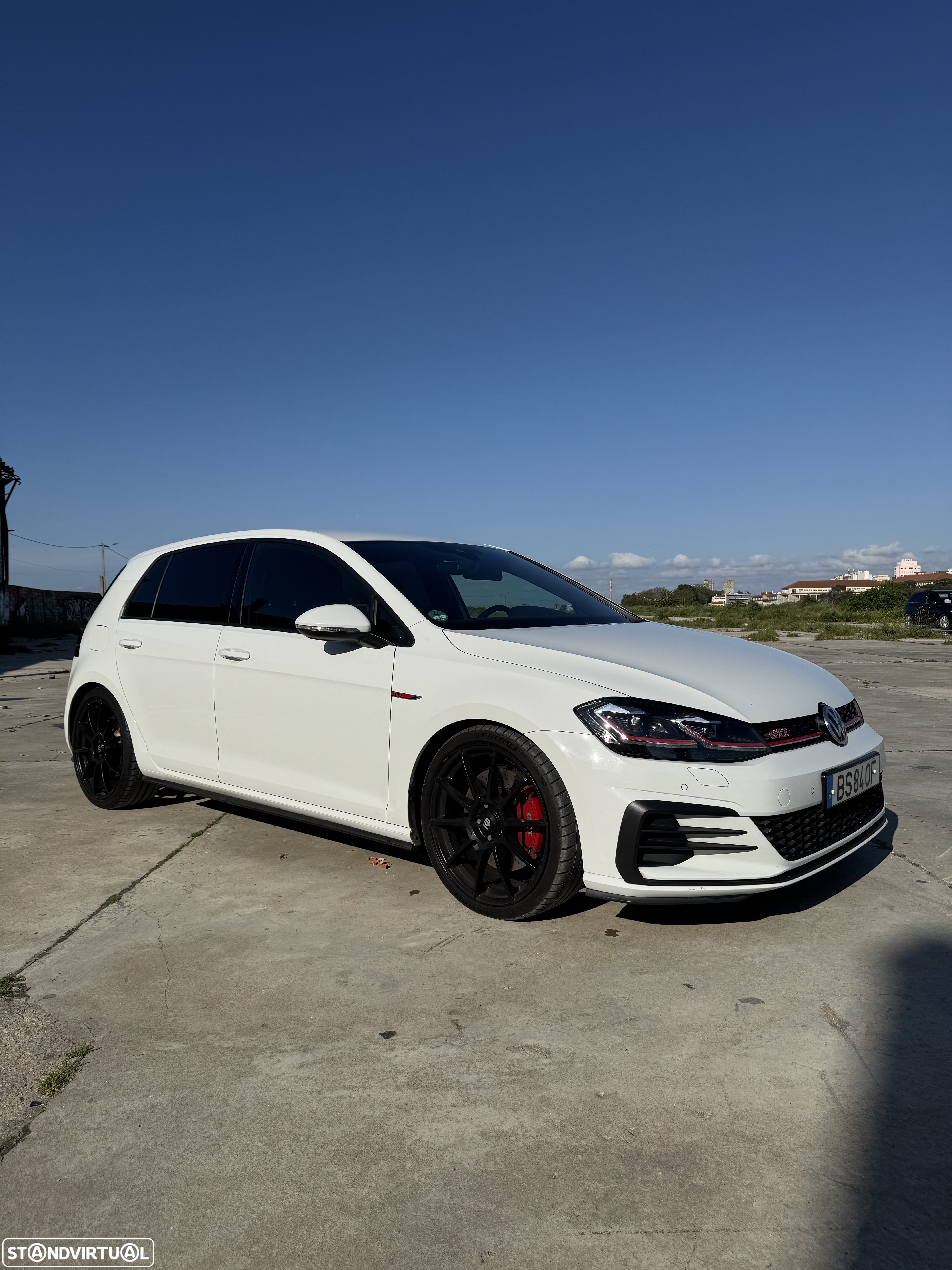 VW Golf 2.0 TSI GTI DSG Performance - 6