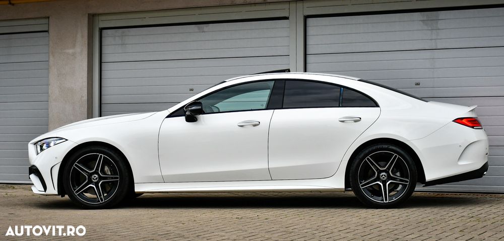 Mercedes-Benz CLS 300 d 4Matic 9G-TRONIC AMG Line - 11