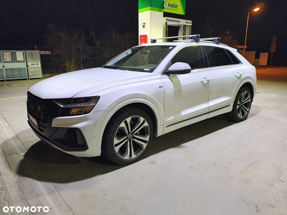 Audi Q8 - 1