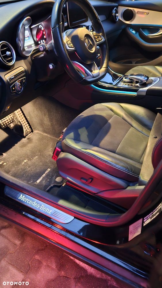 Mercedes-Benz GLC - 22