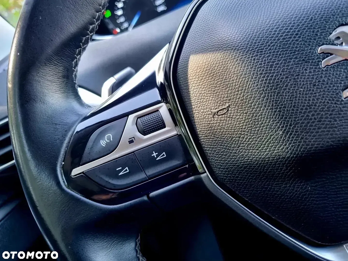 Peugeot 5008 BlueHDI 120 EAT6 Stop & Start Allure - 18