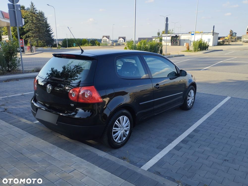 Volkswagen Golf 1.6 United - 11