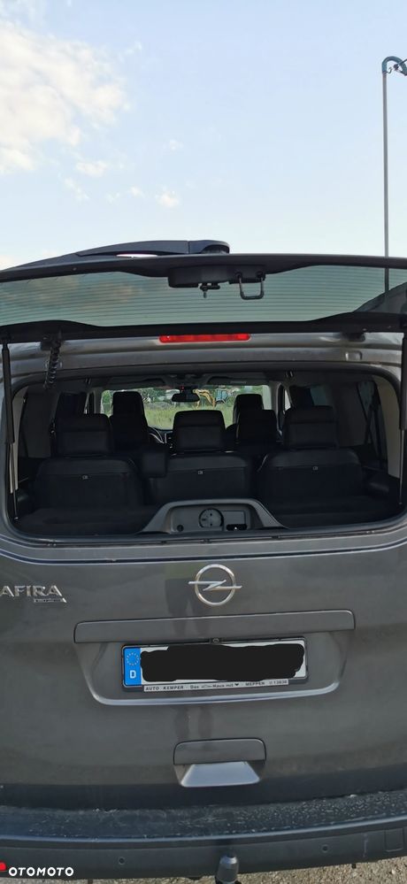 Opel Vivaro - 13
