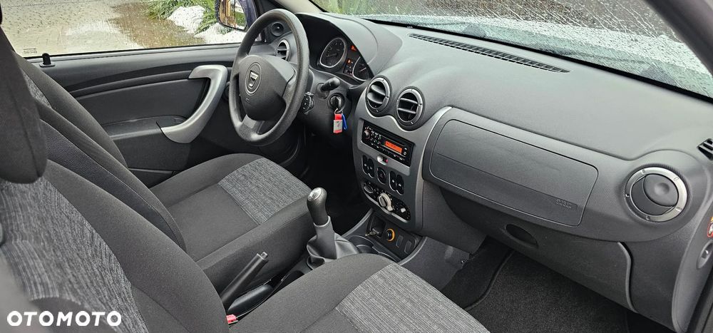 Dacia Duster 1.6 16V 4x2 - 10