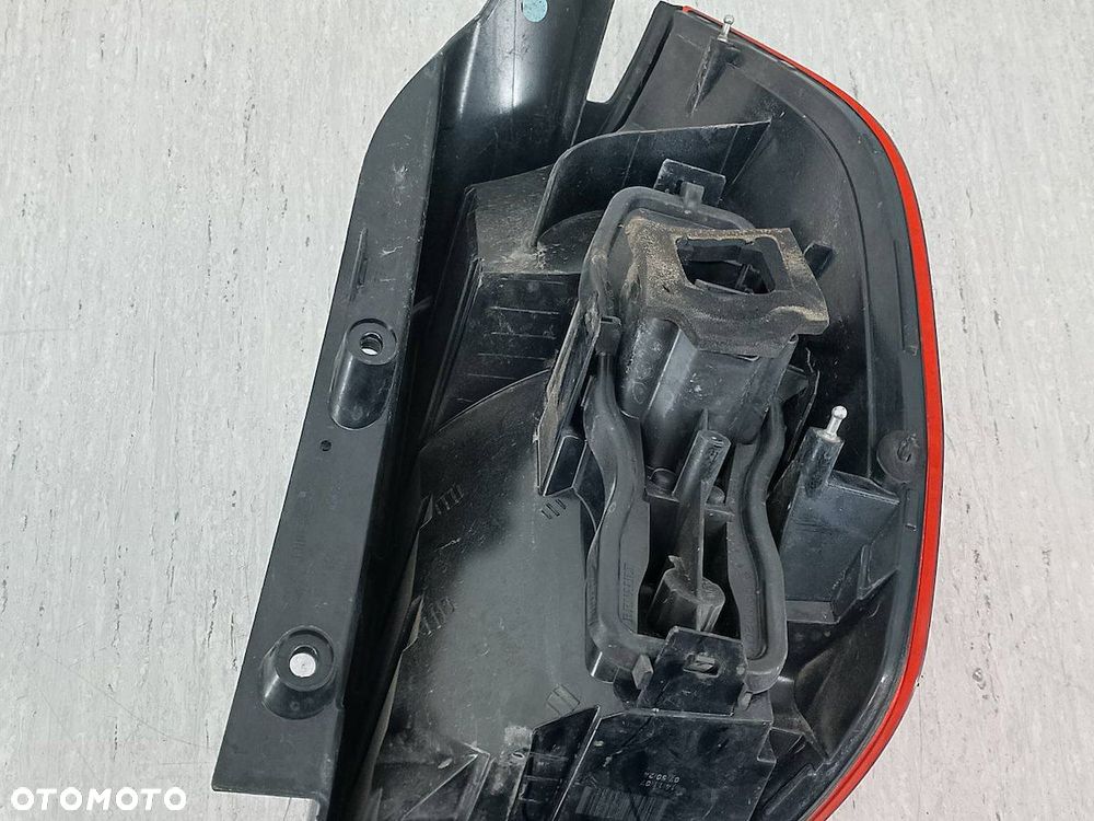 LAMPA TYLNA LEWA RENAULT GRAND SCENIC II 8200474328-B - 7