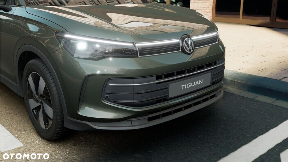 Volkswagen Tiguan - 15