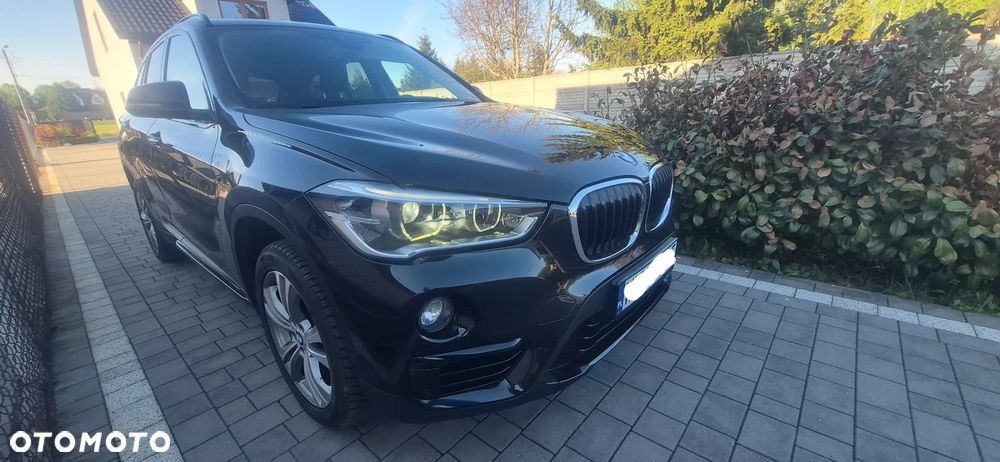 BMW X1 sDrive20i - 11