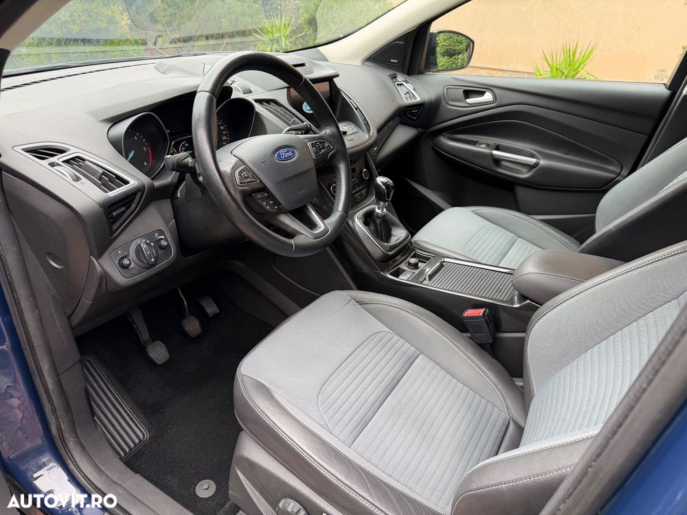 Ford Kuga 2.0 TDCi 4WD Titanium - 13