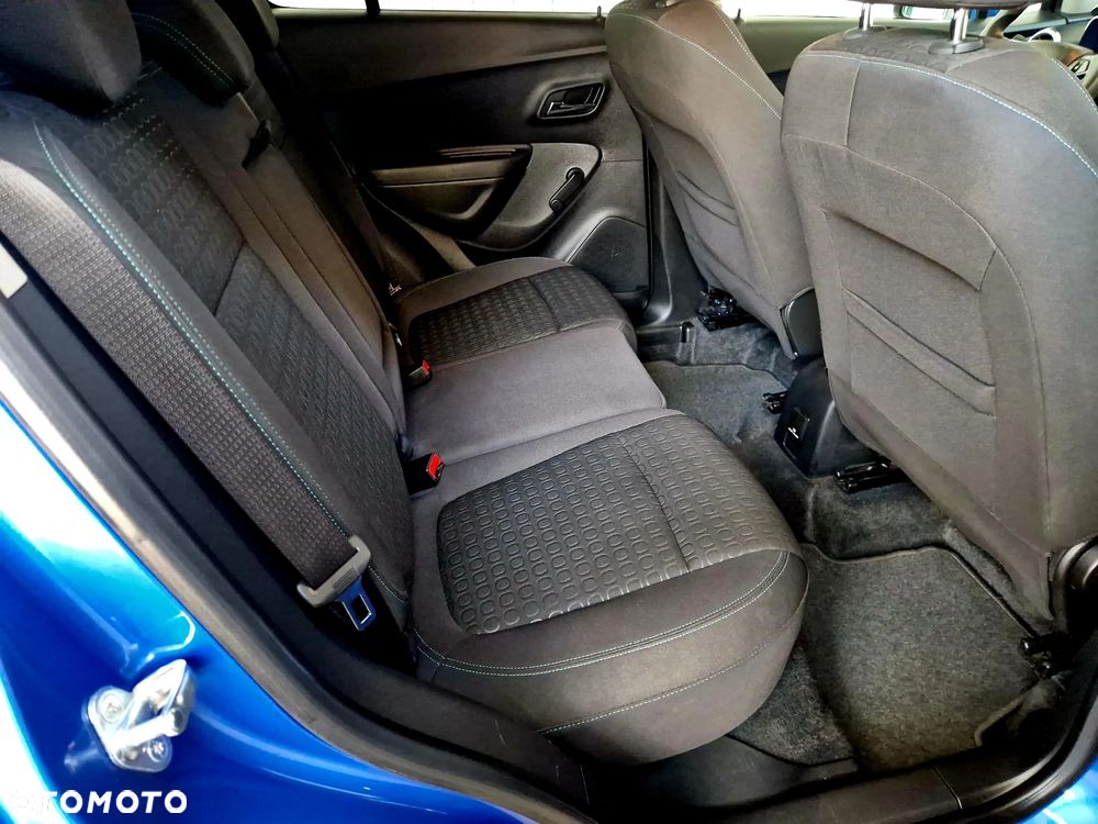 Chevrolet Trax 1.4T AWD LS+ - 30