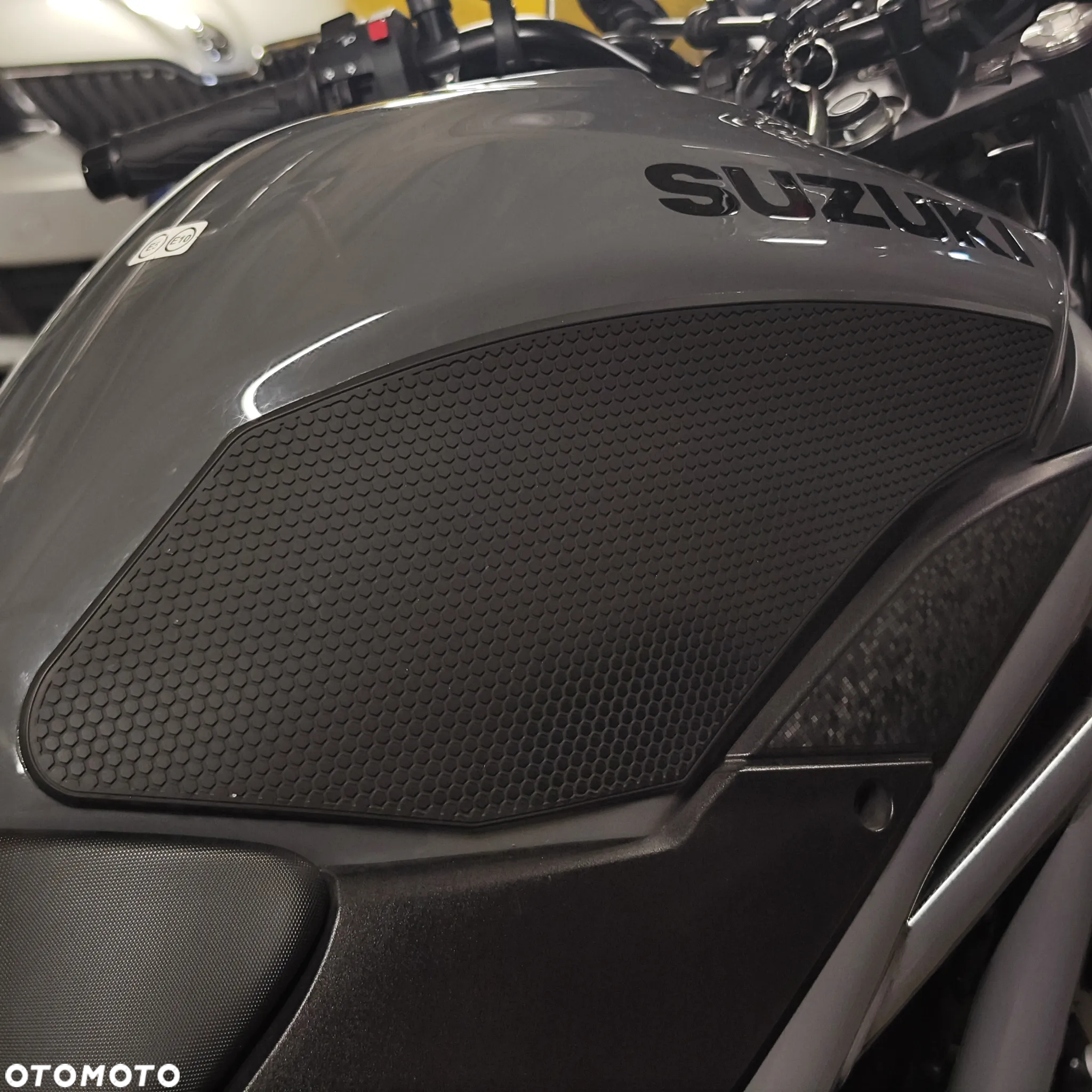 Suzuki SV - 7