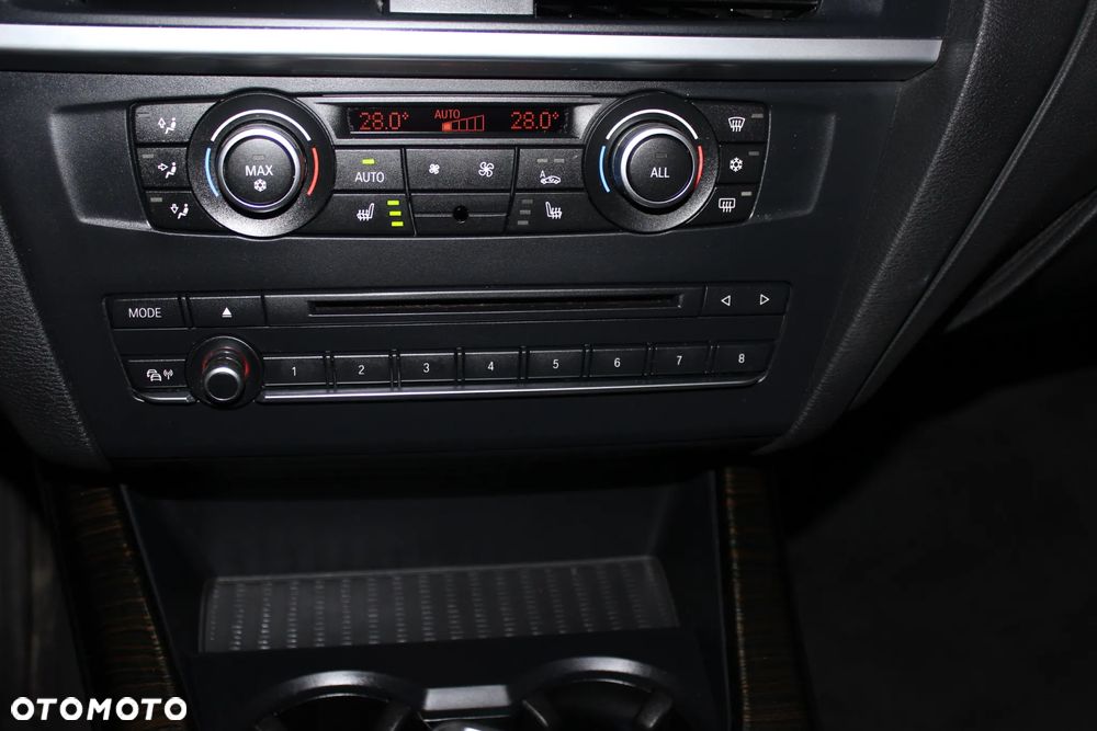 BMW X3 xDrive20d - 27