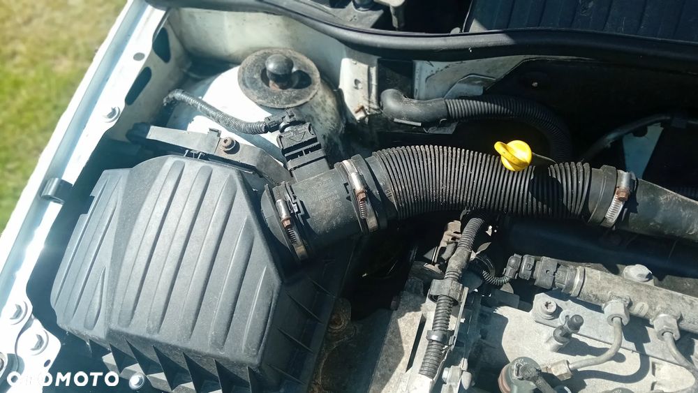 Opel COMBO - 10