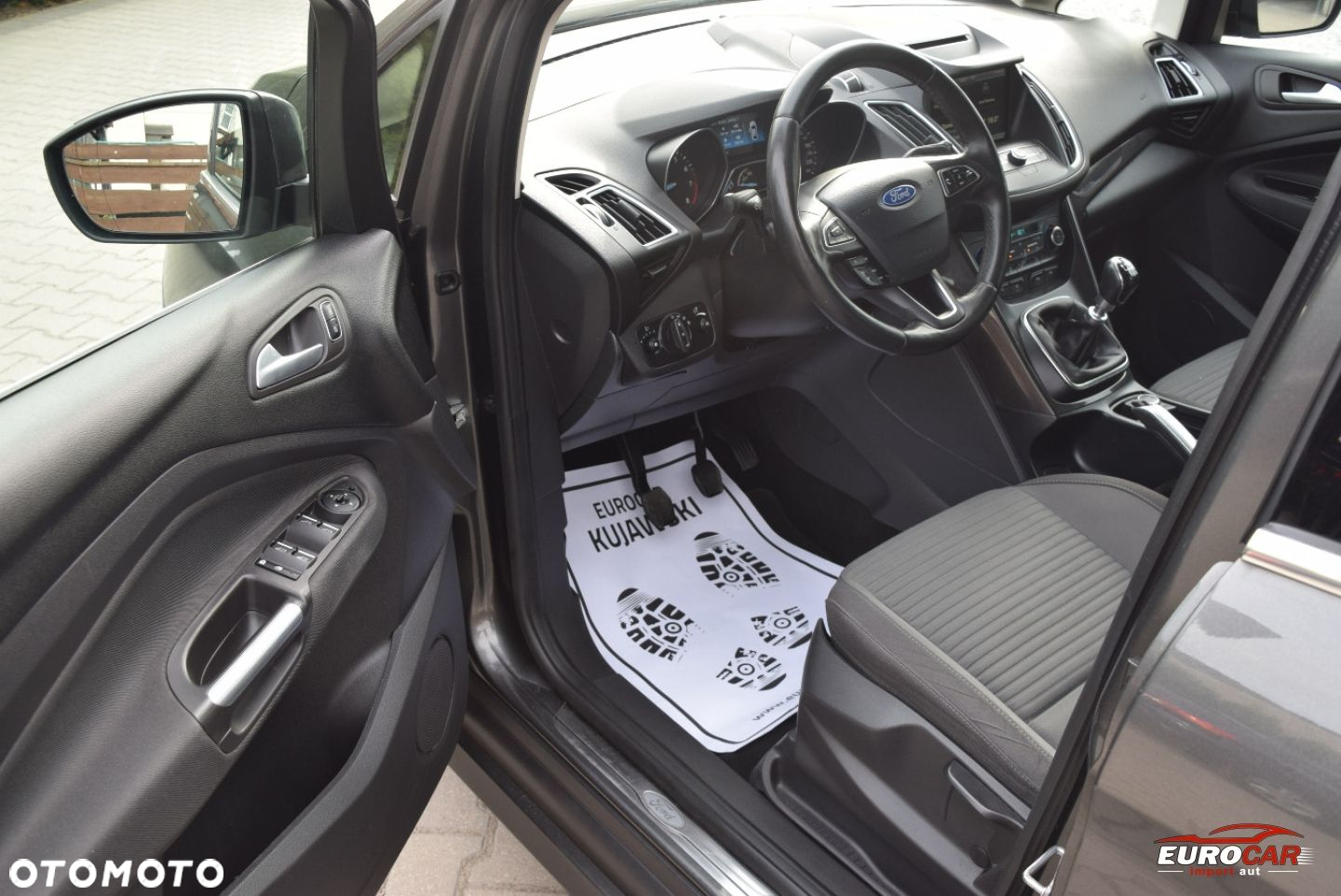 Ford C-MAX - 11