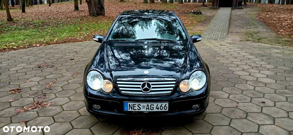 Mercedes-Benz Klasa C 200 Kompressor Sportcoupe - 11