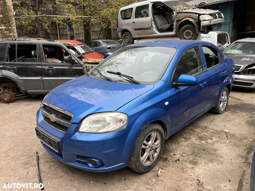 Dezmembrez Chevrolet Aveo 2009 albastru 1,4 benzina - 3