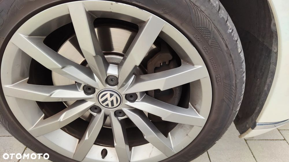 Volkswagen Passat 2.0 TDI Bi-Turbo BMT 4Mot Highline DSG - 18