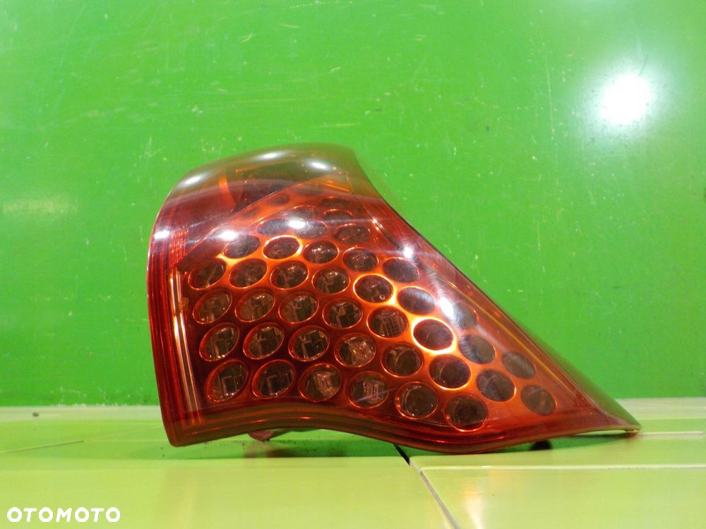 PEUGEOT 3008 I 1.6 HDI 11r 5D lampa prawa tyl 9683460780 - 2