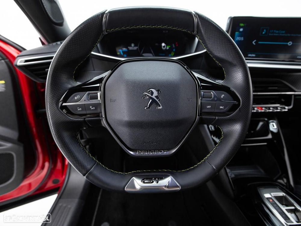Peugeot e-2008 GT Pack - 16